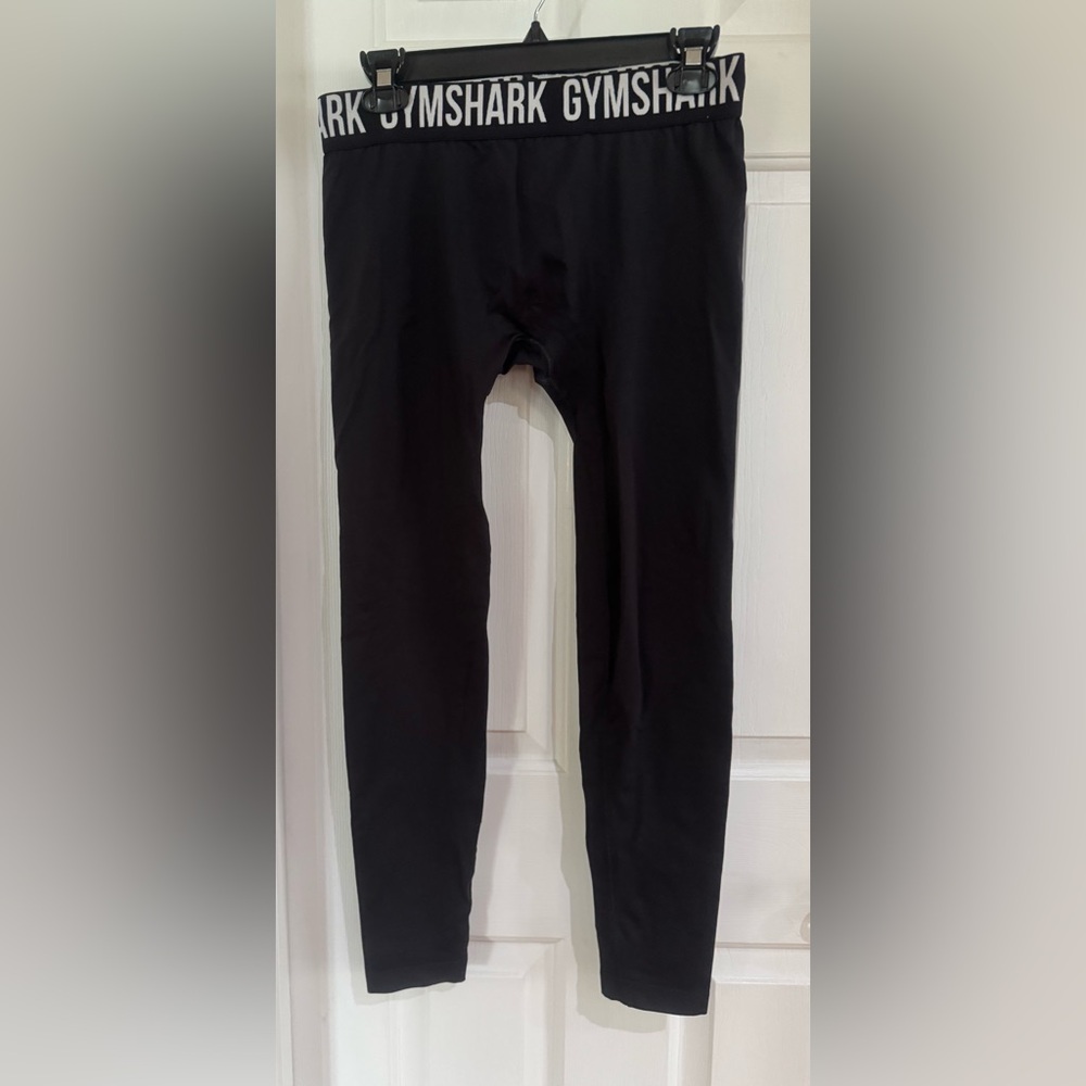 NWOT Gymshark Fit Seamless Leggings Black/White Size L - Picture 5 of 6